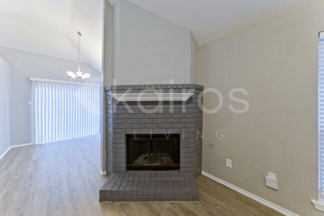 Photo - 11811 Asher Ln