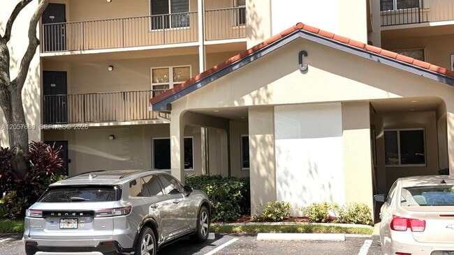 Photo - 1101 SW 128th Terrace Unit 301C