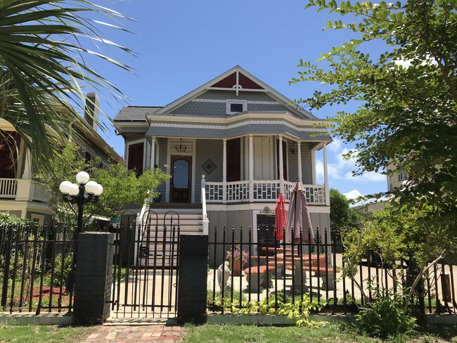 Photo - 1410 24th Street Rear House