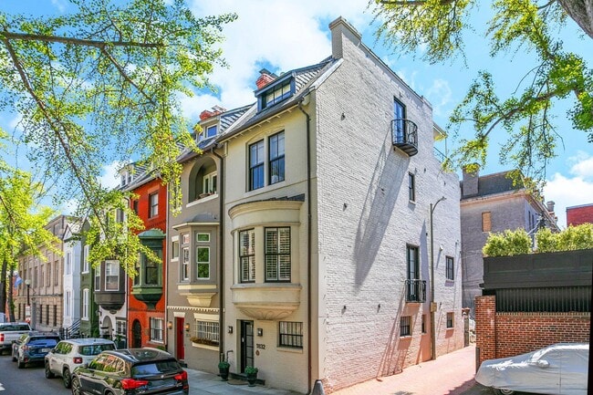Photo - 1832 Corcoran St NW