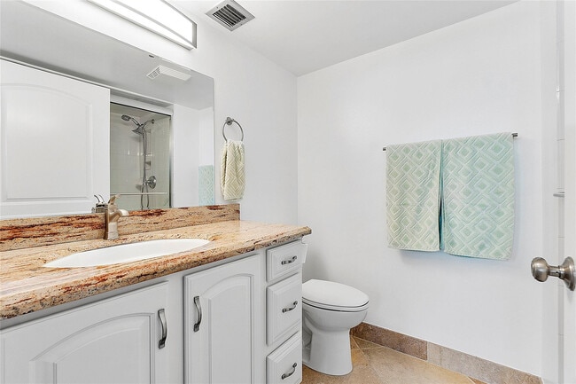 Photo - 4550 NW 18th Ave Unit 505