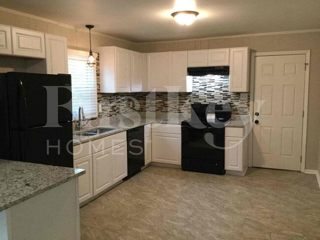 Photo - 1760 Danrich Dr