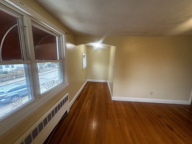 Photo - 296 Wood Ave Unit 2