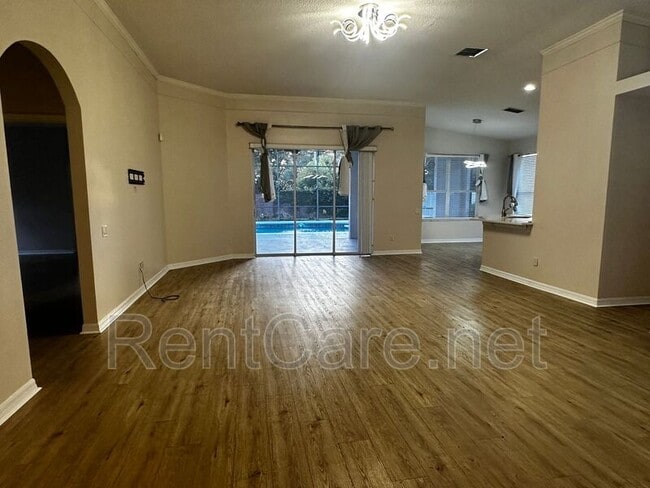 Photo - 1363 Glenwick Dr