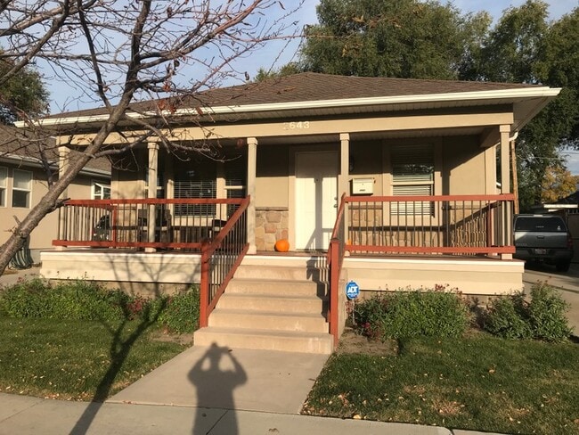 Building Photo - 2643 S 600 E