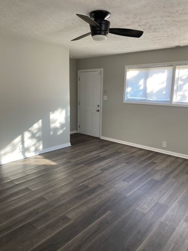 Photo - Renovated 2 Bedroom / 1 Bathroom Available...