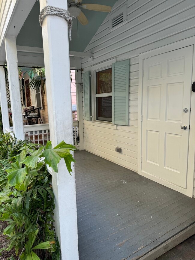 Photo - 922 Eaton St Unit 922C