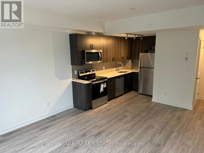 Photo - 4045 Hickory Dr
