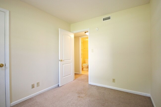 Photo - Pet-Friendly Villas at Southern Ridge Apartment Unit F