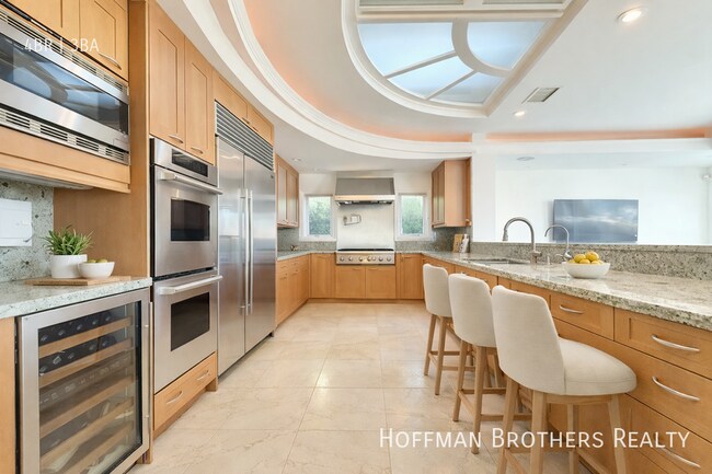 Photo - 1148 Las Pulgas Rd