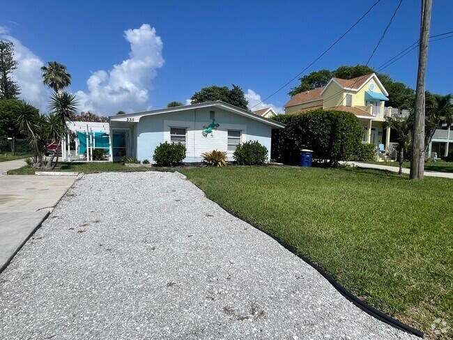Building Photo - 335 Hernando St Rental