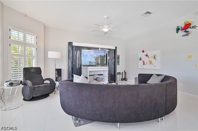 Photo - 3681 Lakemont Dr