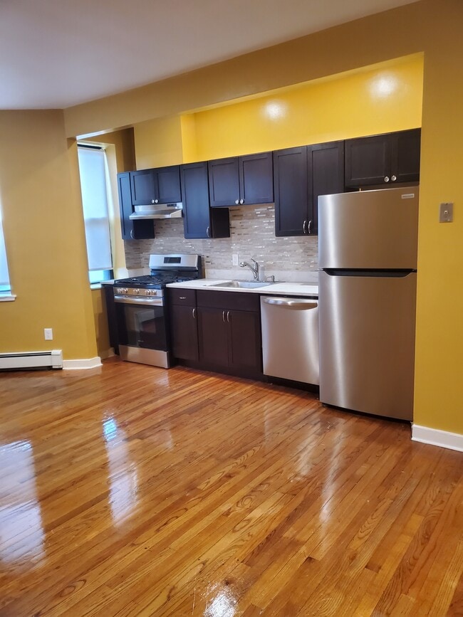 Photo - 137 Intervale St Apartments