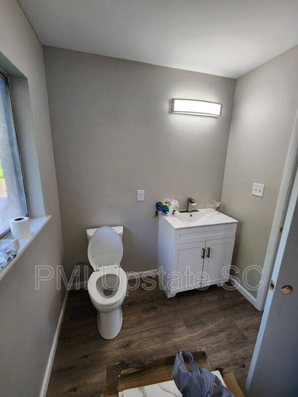Photo - 100 Truman St