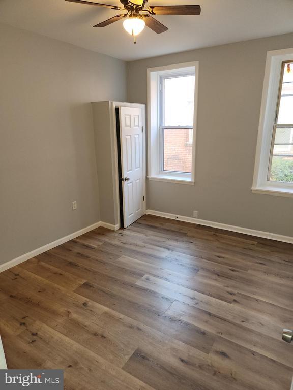 Photo - 5025 Penn St