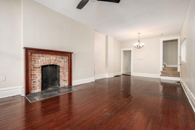 908 Ellsworth Ave