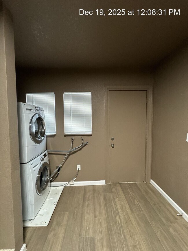 Photo - 4131 Unit 435#B