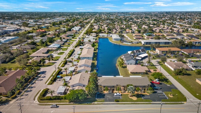 Waters Edge Apartments