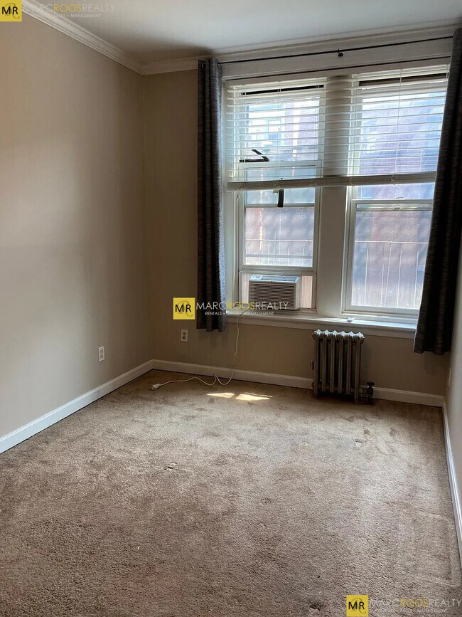 Photo - 400 Marlborough St Unidad 7