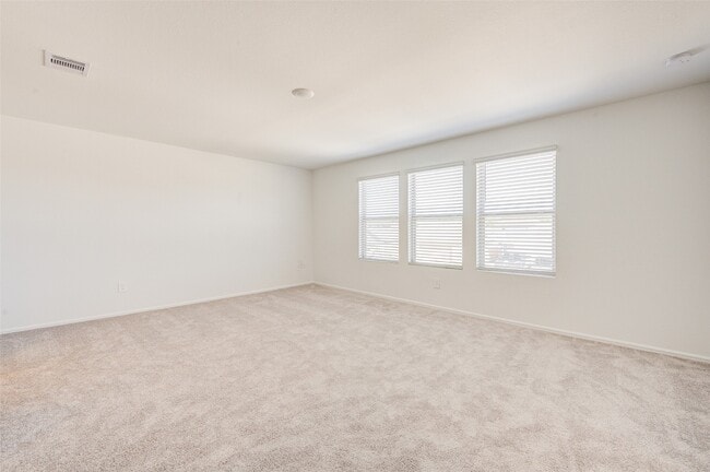 Building Photo - 17827 Pemswood Dr