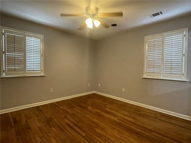 Photo - 1585 Piedmont Ave NE