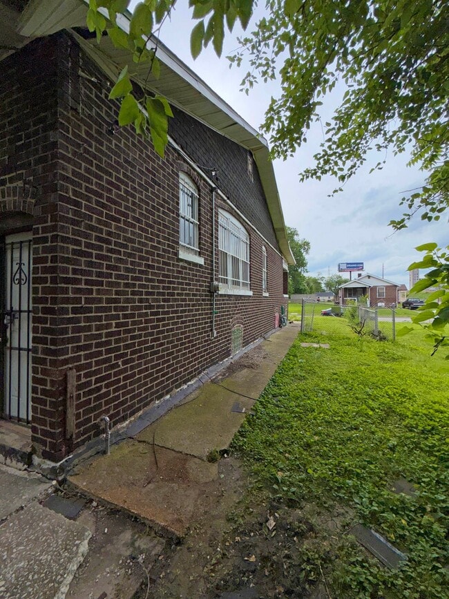 Photo - 838 N 23rd St