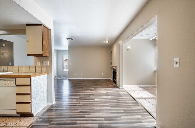 Photo - 1311 Del Mar St Unidad 102 Rental