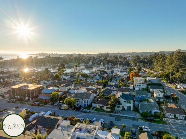 Photo - Lovely 3 Bed Home Steps From Santa Cruz Harbor