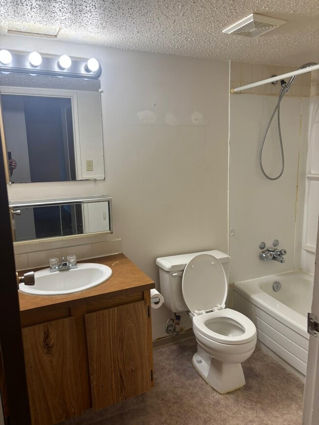 Photo - 7 Park Ln Dr Unit 107N