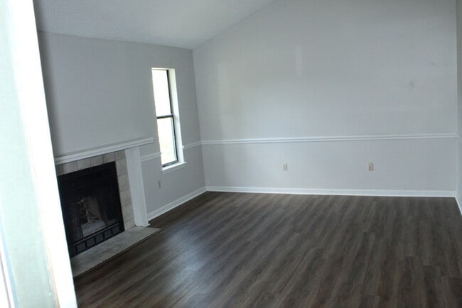 Photo - New remolded two close to Fort Gordon and Downtown Augusta Medical Center S