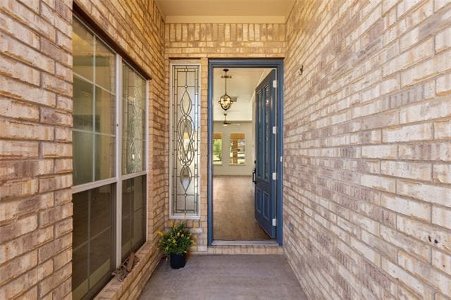 Photo - 9913 Hanford Dr