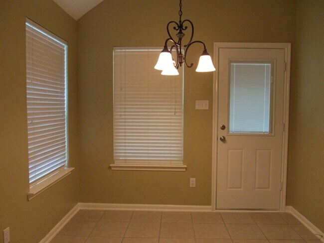 Photo - 2338 Colonial Springs Ln