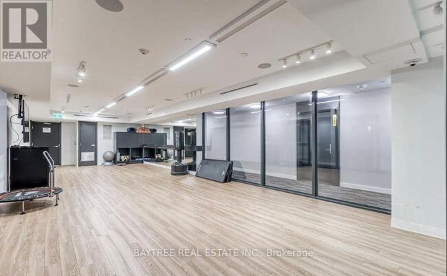 Photo - 158 Front St E Unit 2216