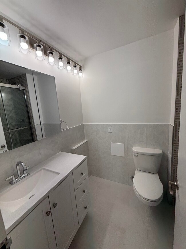 Photo - 7000 JFK Blvd E Unit 33 C