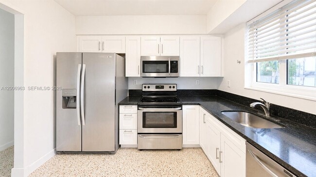 Photo - 3630 Percival Ave