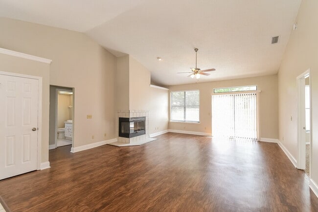 Photo - 7711 Collins Ridge Blvd