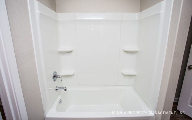 Photo - 1910 Langford Ave Apartamento Unidad B