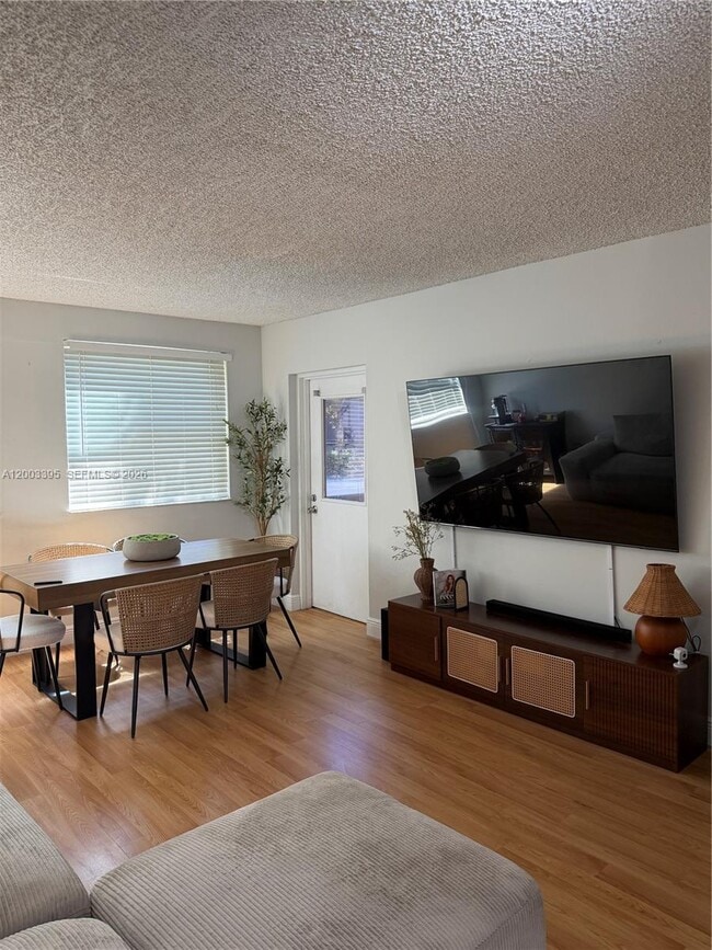 Photo - 8120 Geneva Ct Unit 151