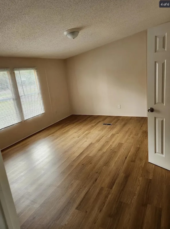 Photo - 26 Elisha Dr