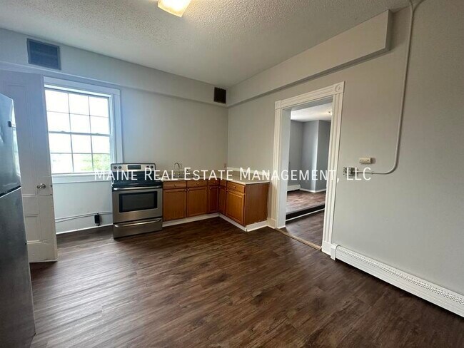 Photo - 255 Main St Unidad A4