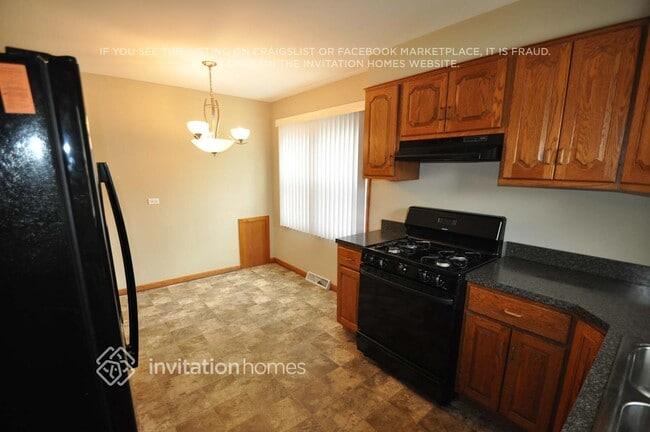 Photo - 5850 S Natchez Ave