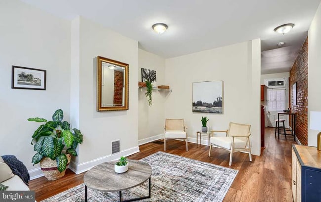 Photo - 22 Parkin St