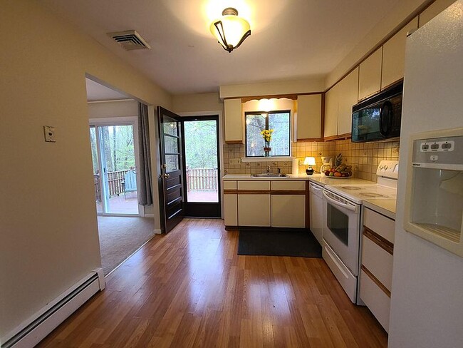Photo - 15 Hoskins Rd