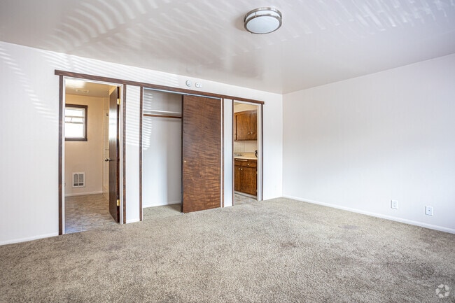 0BR, 1BA - 378SF