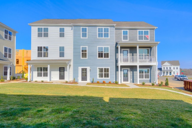 Building Photo - 505 John Adams Dr NW Rental