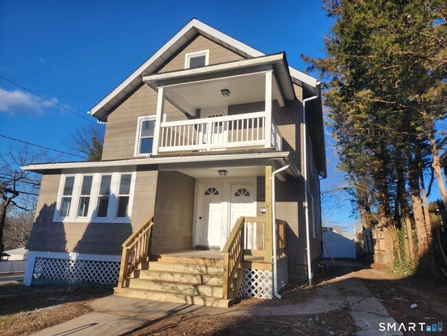 Building Photo - 282 Ward St Unit 3