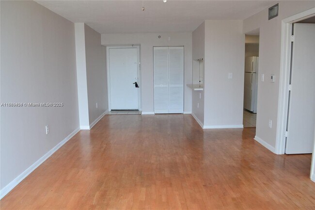 Photo - 80 S Shore Dr Unit 405
