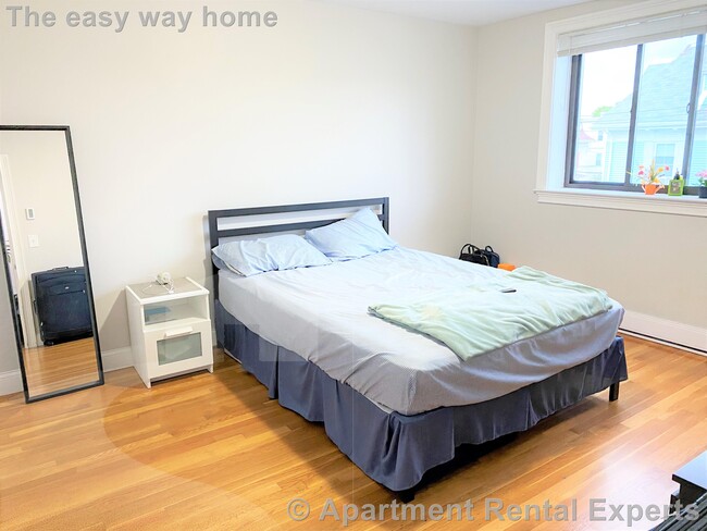 Photo - 134 Summer St Unidad #37