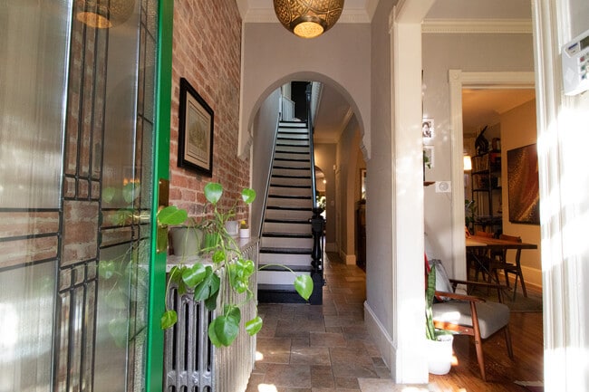Photo - 1236 G St NE