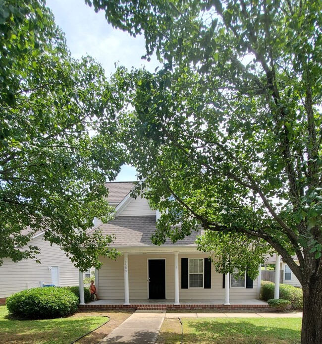 Photo - 3 Bedroom Home in Gated Community